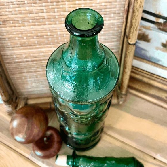 Vintage 21" GREEN Glass Apothecary Decanter Large Stopper PLEASE DO NOT BUNDLE - Picture 3 of 6